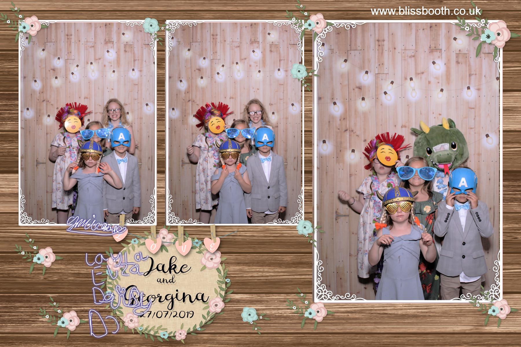Jake and Georgina | View more photos from the event at gallery.blissbooth.co.uk/u/BlissBooth/Jake-and-Georgina
